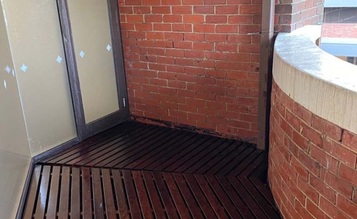 Bird dropping clean-up and disinfection services by Network Pest Control in Geelong - after